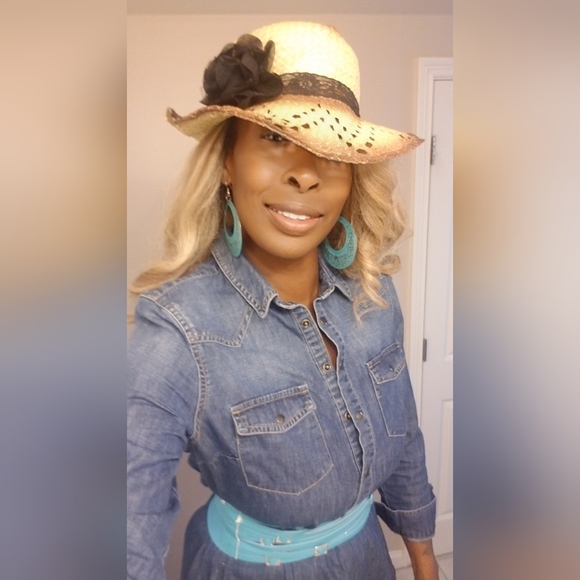 Denim Shirt Dress size Medium - Picture 3 of 12